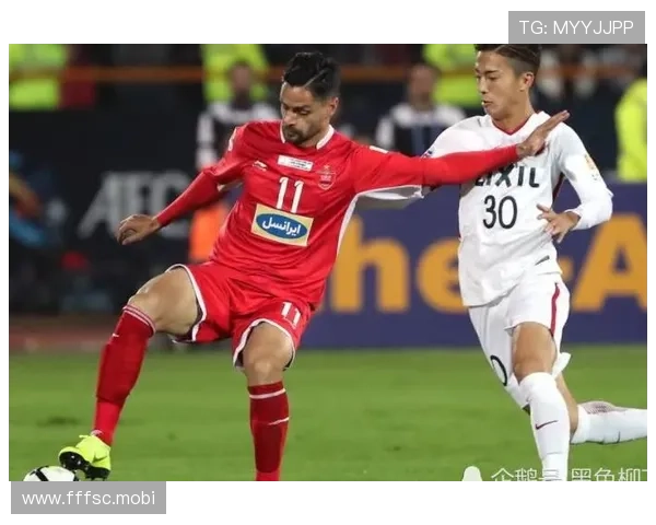 帕尔马重逢马佐基三连升挑大梁